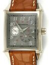 Girard-Perregaux Vintage 1945 Power Reserve