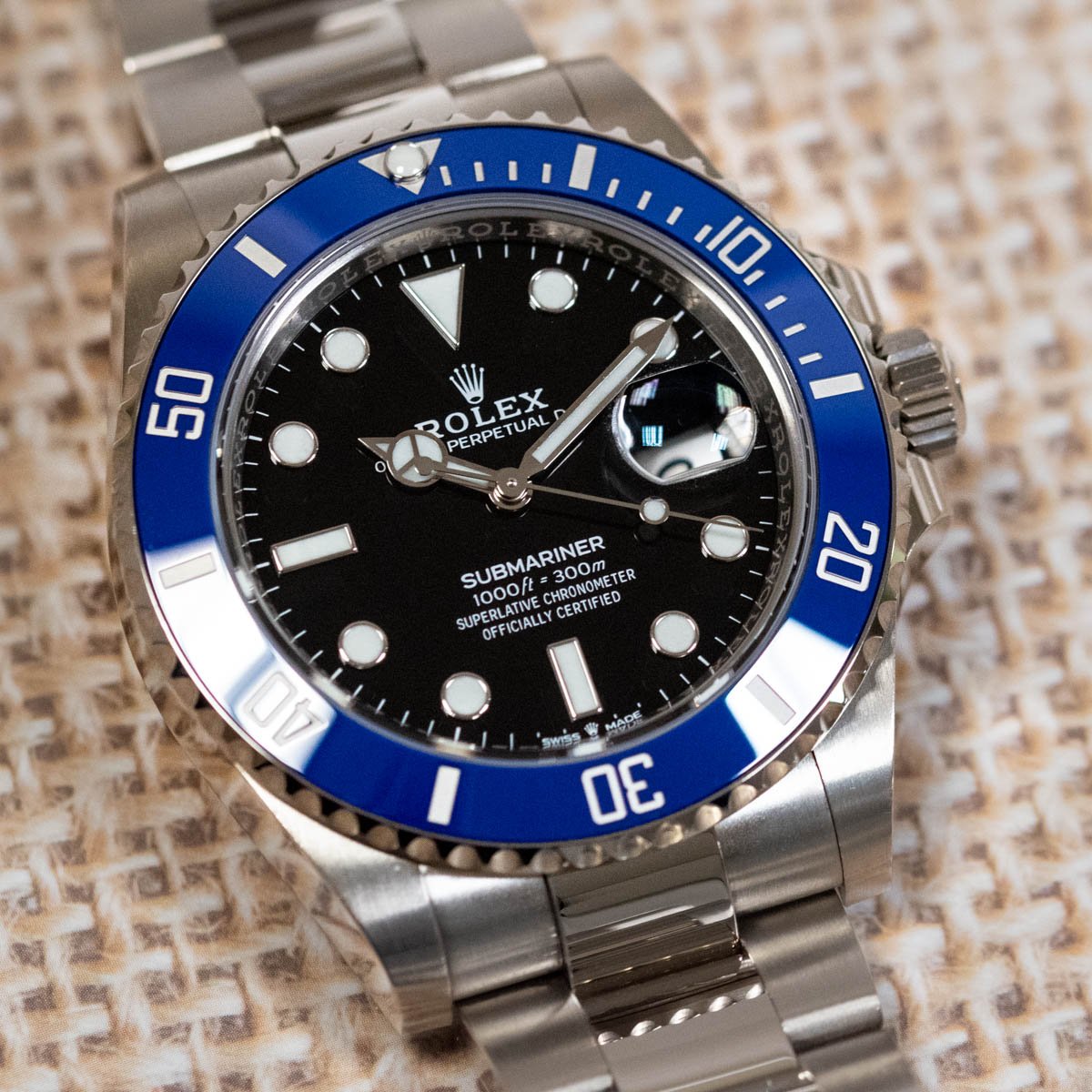 Rolex Submariner Date 41 'Cookie Monster' 126619LB - SOLD OUT