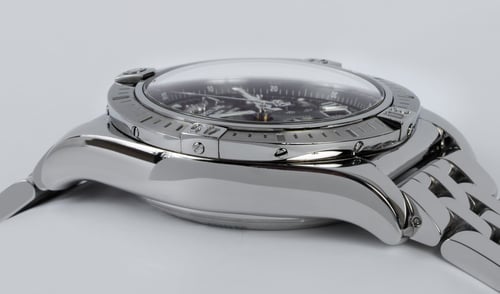 9' Side Shot of Chronomat 44 Airborne
