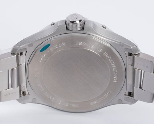 Caseback of Avenger 42