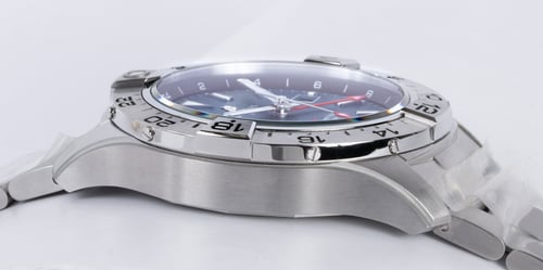 9' Side Shot of Avenger GMT 44