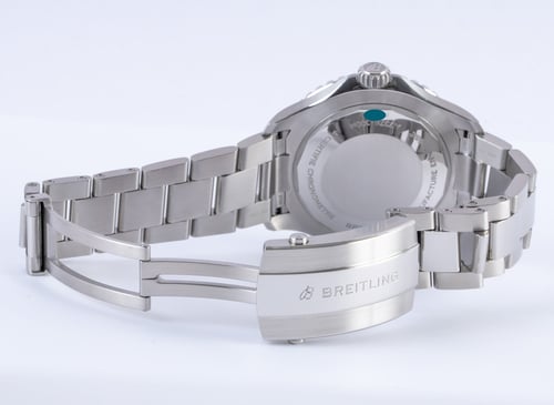 Open Clasp Shot of SuperOcean Automatic 44