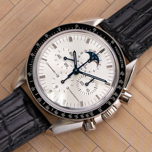 Extra Shot of Speedmaster Moon Phase Moonwatch