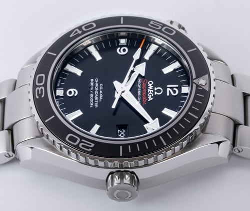 Crown Side Shot of Seamaster Planet Ocean Big Size