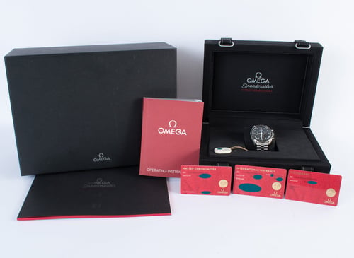 Box / Paper shot of Speedmaster Moonwatch Professional Co-Axial Master Chronometer