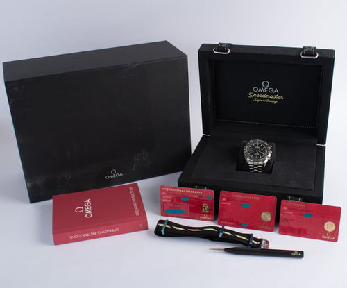 Box / Paper shot of Speedmaster Super Racing