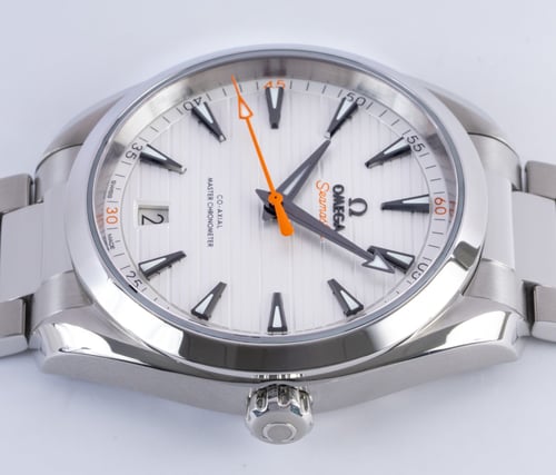 Crown Side Shot of Seamaster Aqua Terra Master 41MM