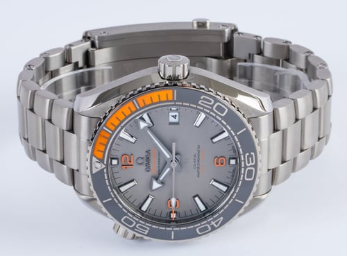 Front View of Seamaster Planet Ocean Master 43.5MM