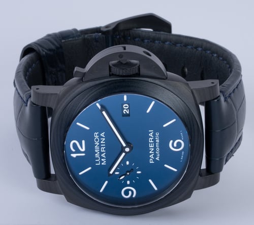 Front View of Luminor Carbotech Blu Notte 44