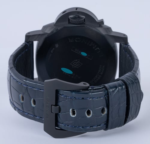 Rear / Band View of Luminor Carbotech Blu Notte 44