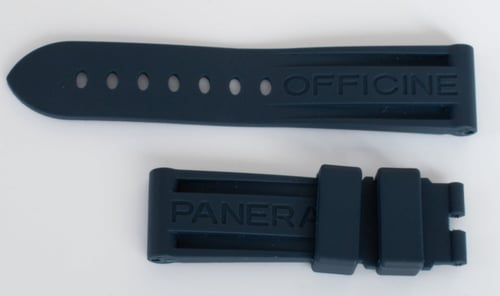 Open Clasp Shot of Radiomir 1940 42 Boutique Edition