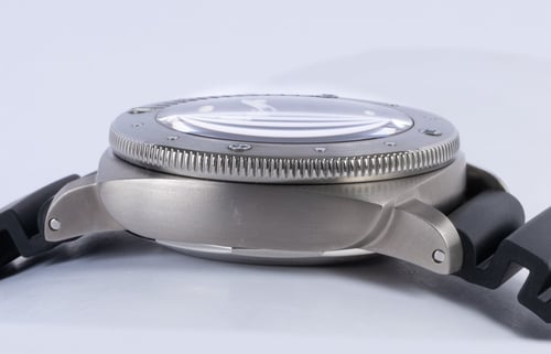 9' Side Shot of Luminor Submersible 47MM