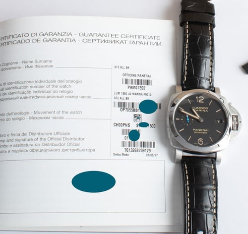 Paper shot of Luminor Marina 1950 3 Days 42mm