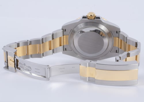 Open Clasp Shot of Submariner Date 41