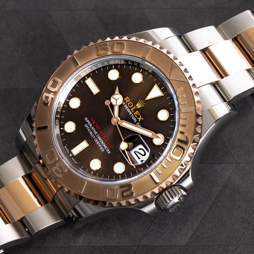 Stylied photo of  of Yacht-Master 40