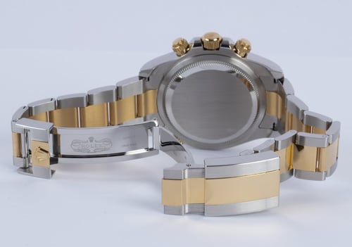 Open Clasp Shot of Daytona Cosmograph