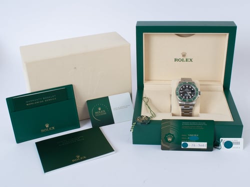 Box / Paper shot of Submariner Date 41 'Starbucks'
