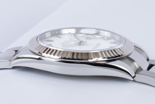 9' Side Shot of Datejust 41