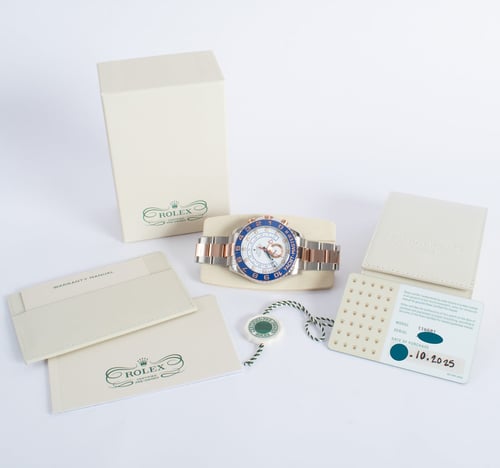 Box / Paper shot of Yacht-Master II