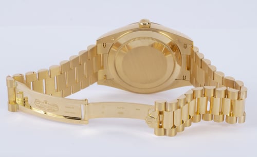 Open Clasp Shot of Day-Date 40 President