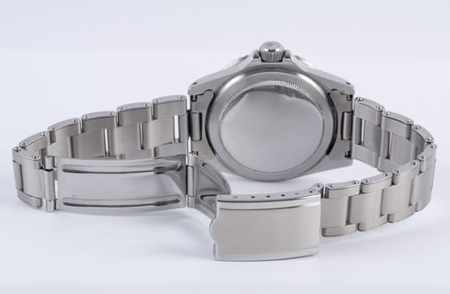 Open Clasp Shot of Submariner Date 1680