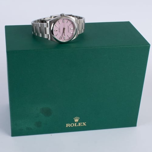 Paper shot of Oyster Perpetual 36