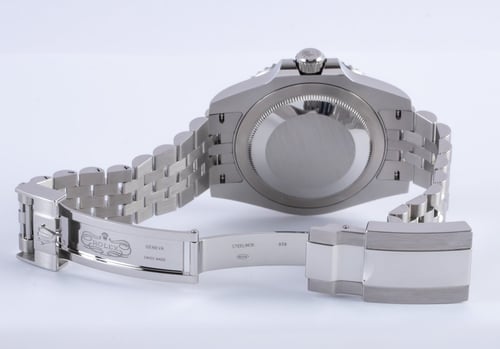 Open Clasp Shot of GMT-Master II 'Batgirl'