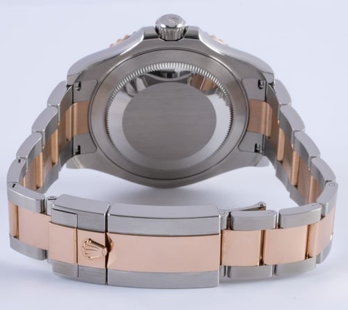 Rear / Band View of Yacht-Master 40