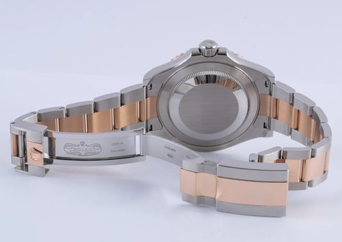 Open Clasp Shot of Yacht-Master 40