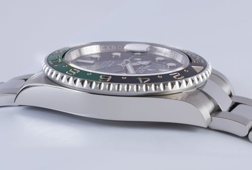 9' Side Shot of GMT-Master II 'Sprite'