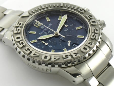 9' Side Shot of Air Command Chronograph Limited Edition for Asprey