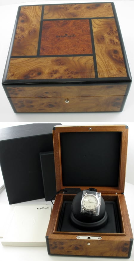 Box / Paper shot of Villeret Big Date