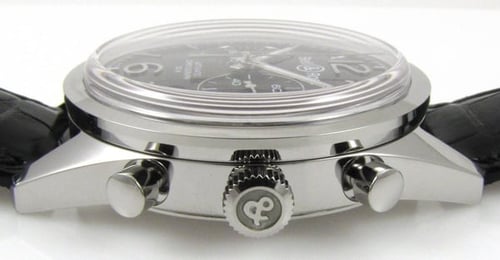 Crown Side Shot of Vintage Officer Chronograph