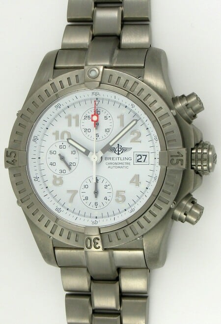 Breitling - Chrono Avenger E13360