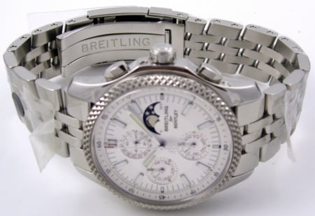 Front View of Bentley Mark VI Complications 19