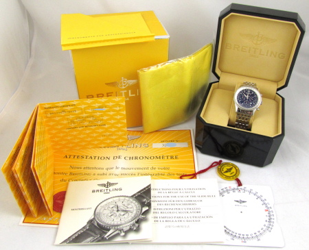 Box / Paper shot of Montbrillant Navitimer