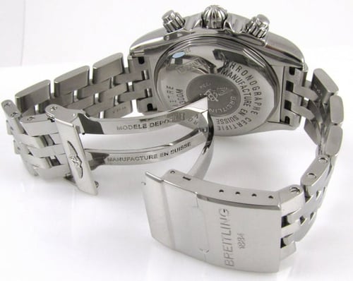 Open Clasp Shot of Chronomat Evolution