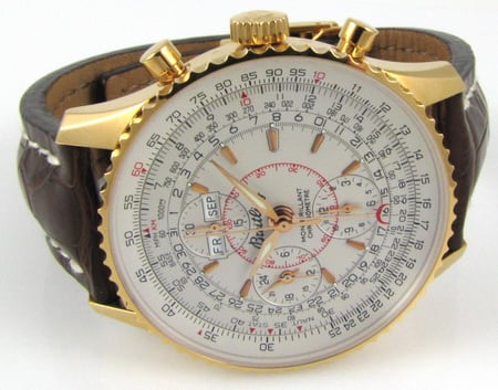 Front View of Navitimer Montbrillant Datora