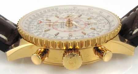 Crown Side Shot of Navitimer Montbrillant Datora
