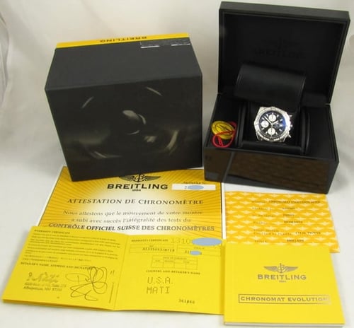 Box / Paper shot of Chronomat Evolution