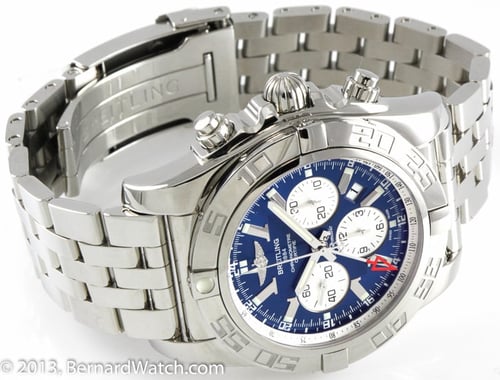 Front View of Chronomat B04 GMT