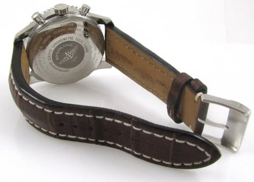 Rear / Band View of Navitimer World