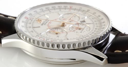 9' Side Shot of Navitimer Montbrillant