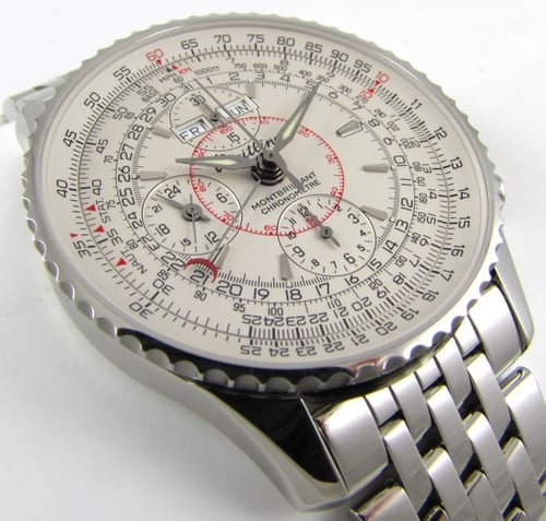 9' Side Shot of Navitimer Montbrillant Datora