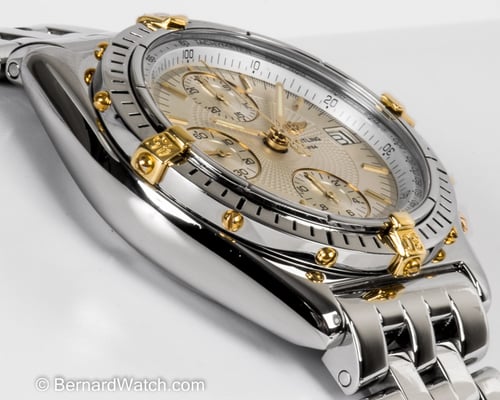 9' Side Shot of Chronomat