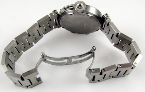 Open Clasp Shot of Pasha C Big Date