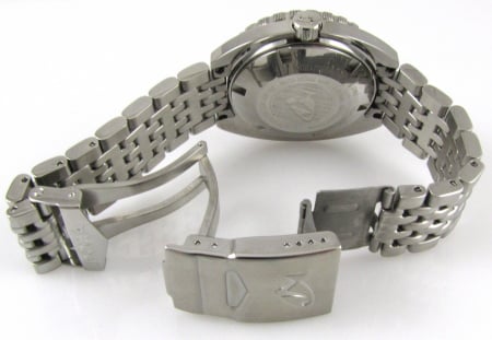 Open Clasp Shot of Sharkhunter