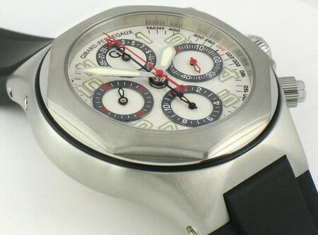 9' Side Shot of Laureato EVO3 Chronograph