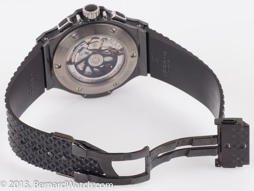 Open Clasp Shot of Big Bang Black Magic