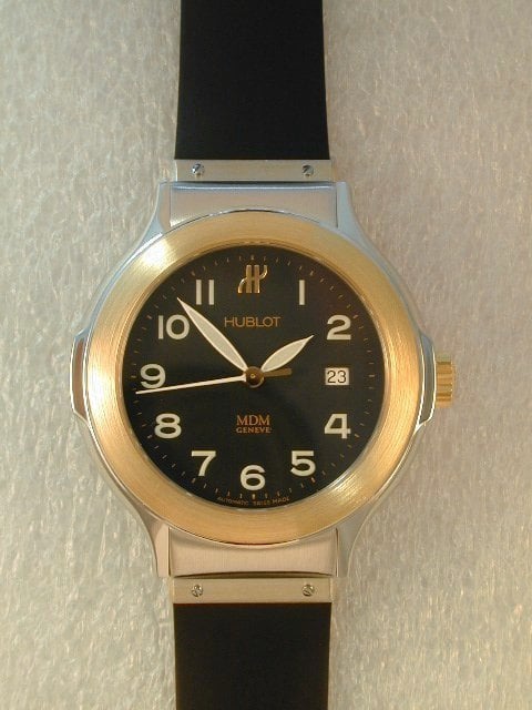 Hublot - Elegant Medium 1430.130.2